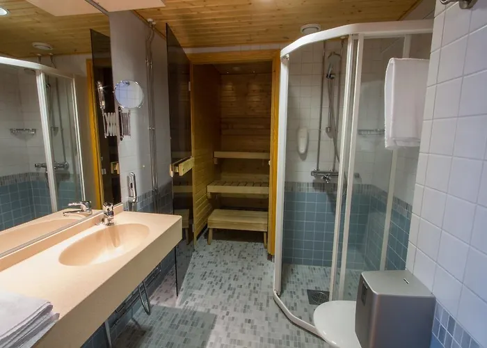 Hotel Economy Savonia 3*