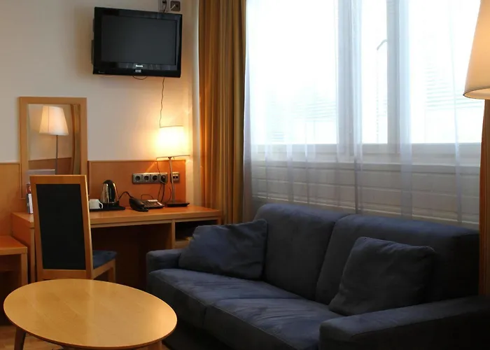 Economy Savonia Hotel 3*